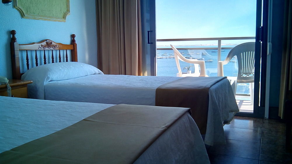 Hotel Ribera サンティアゴ・デ・ラ・リベラ エクステリア 写真